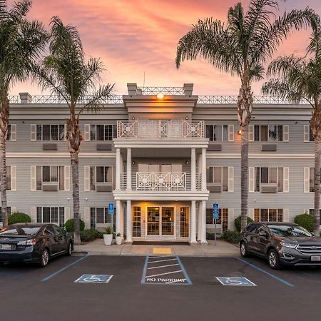 Best Western Luxury Inn Tracy Eksteriør billede