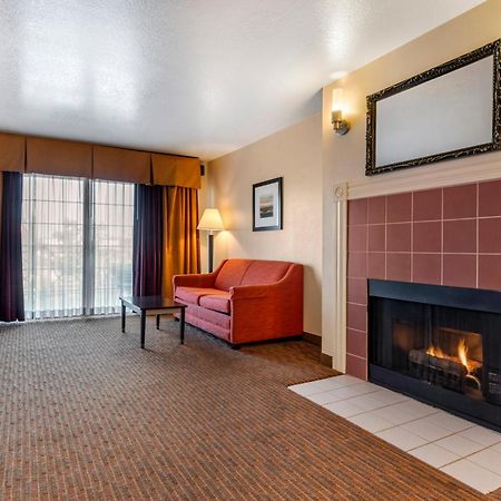 Best Western Luxury Inn Tracy Eksteriør billede